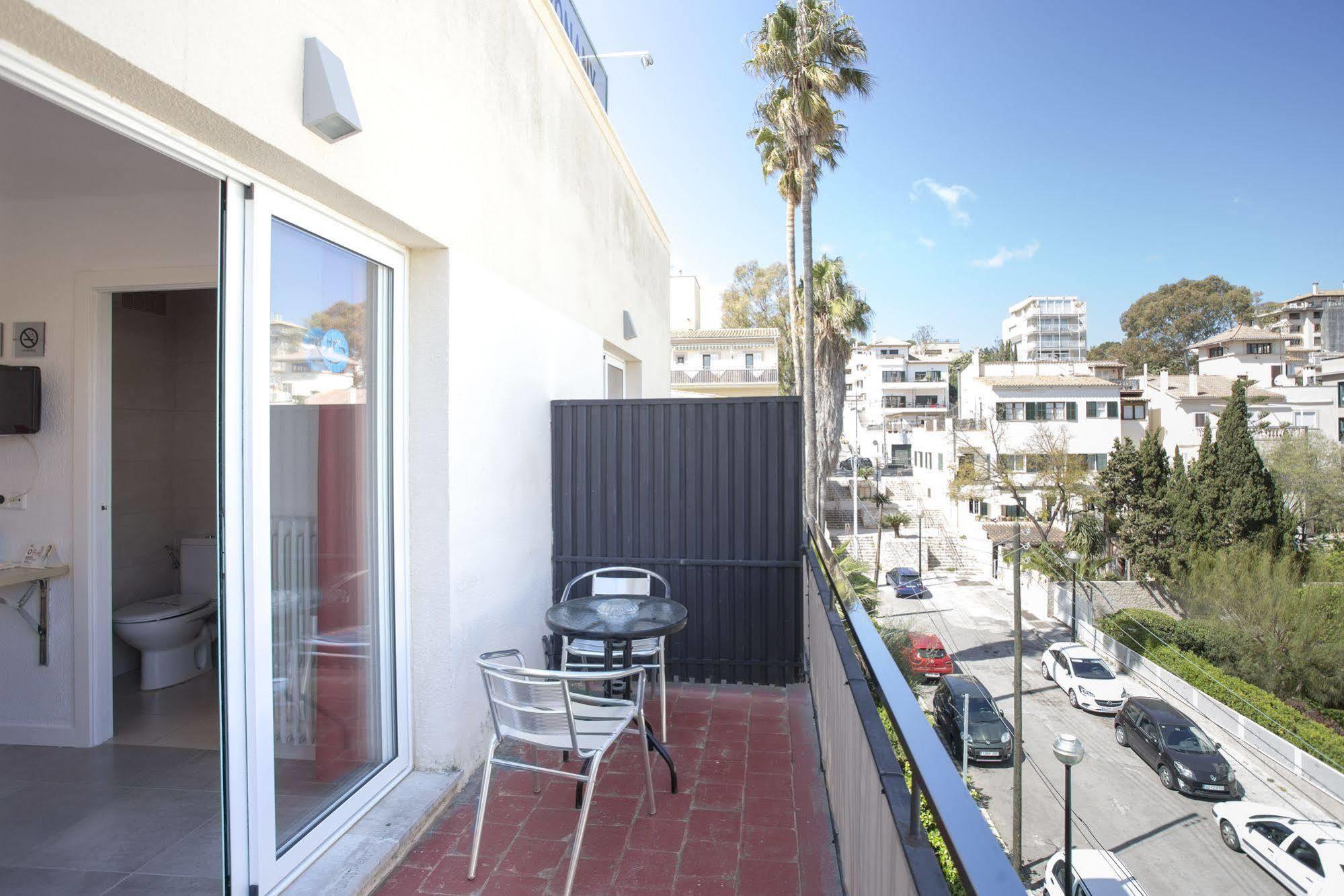 Hostal Bonany Palma de Mallorca Exterior photo
